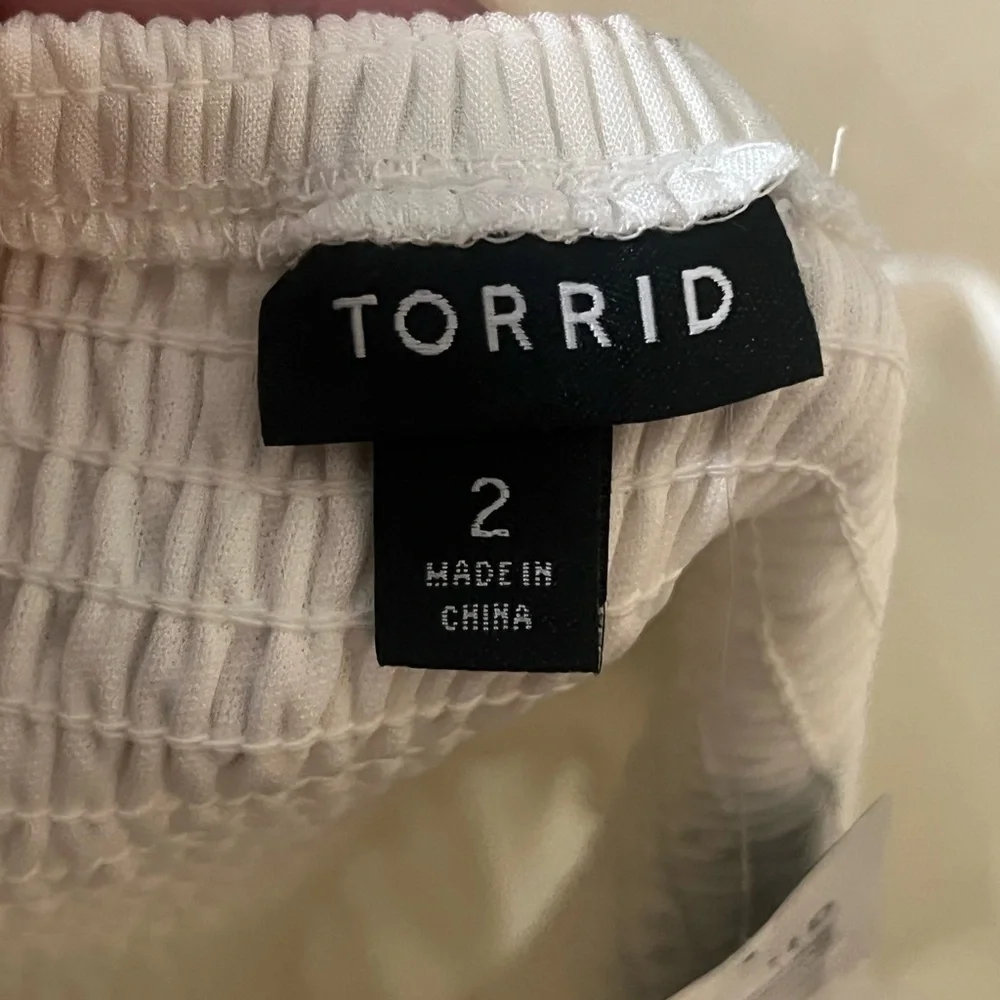 Torrid NWT ivory off the shoulder smocked long bell sleeve skater mini dress - Picture 9 of 12